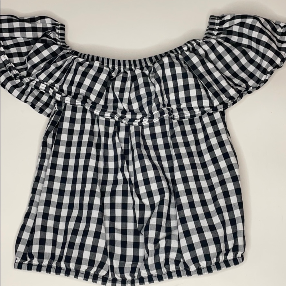 GUESS OFF THE SHOULDER SHIRT